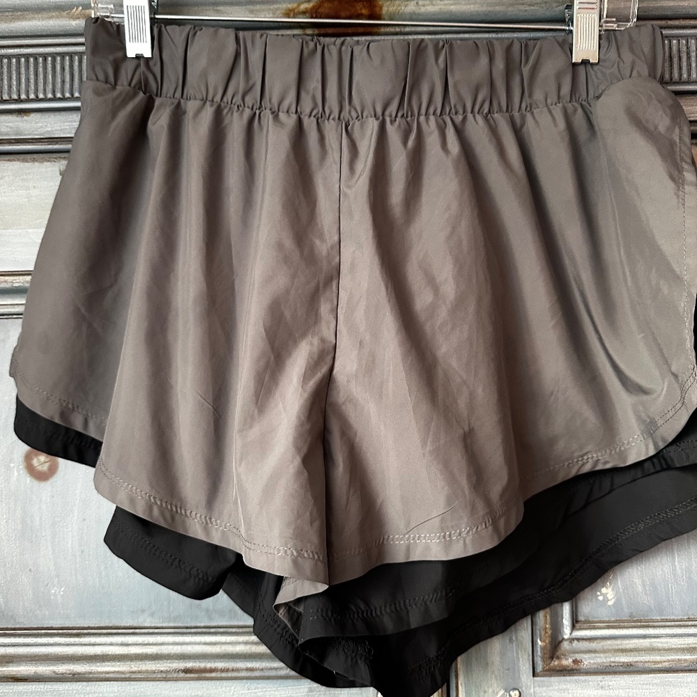 FP Movement Hardio Cardio Shorts Gray Size L - Picture 5 of 10